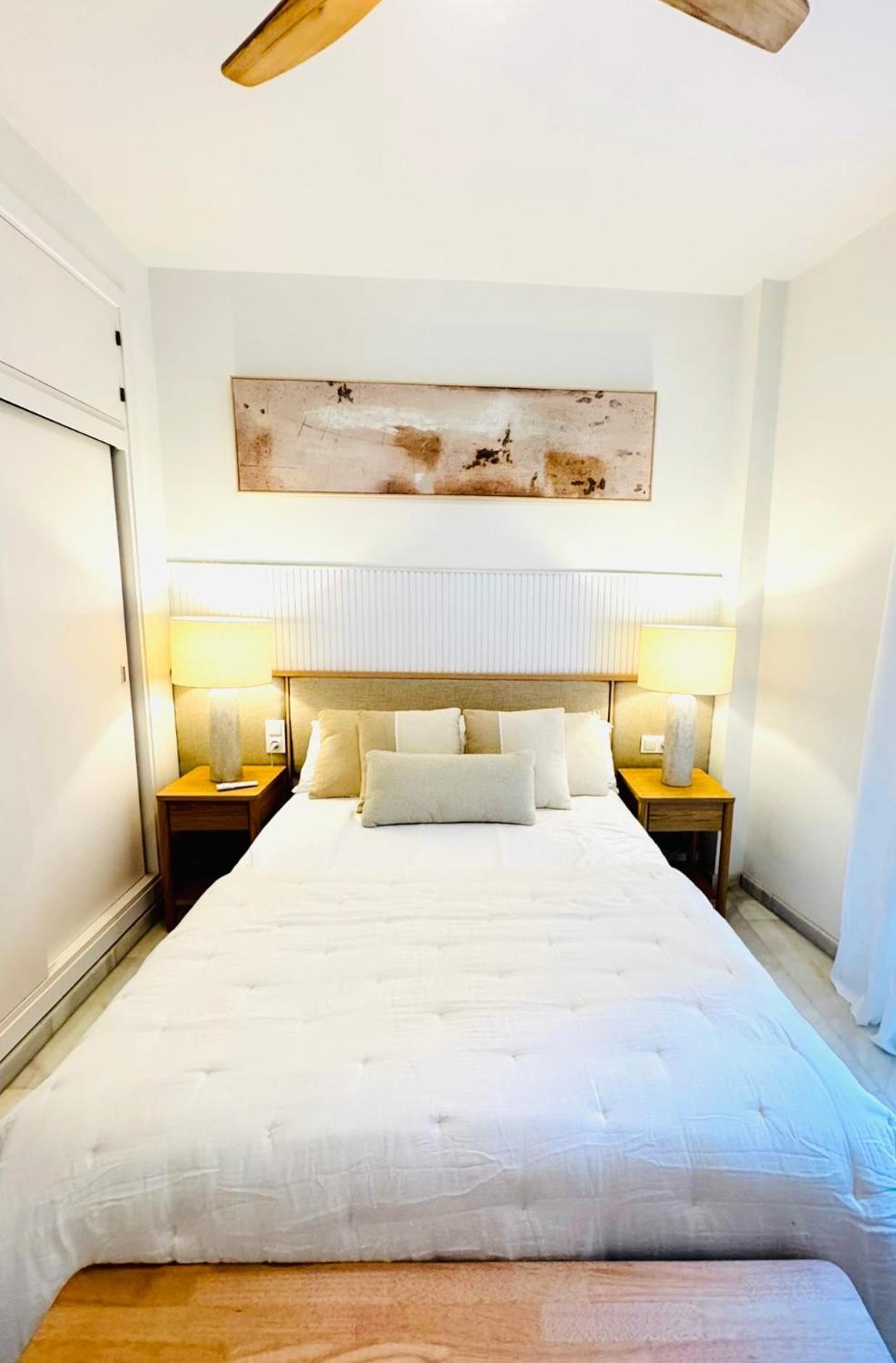 Nuevo Cathedral Deluxe Apartment Sinesedesignhomes Malaga Exterior photo